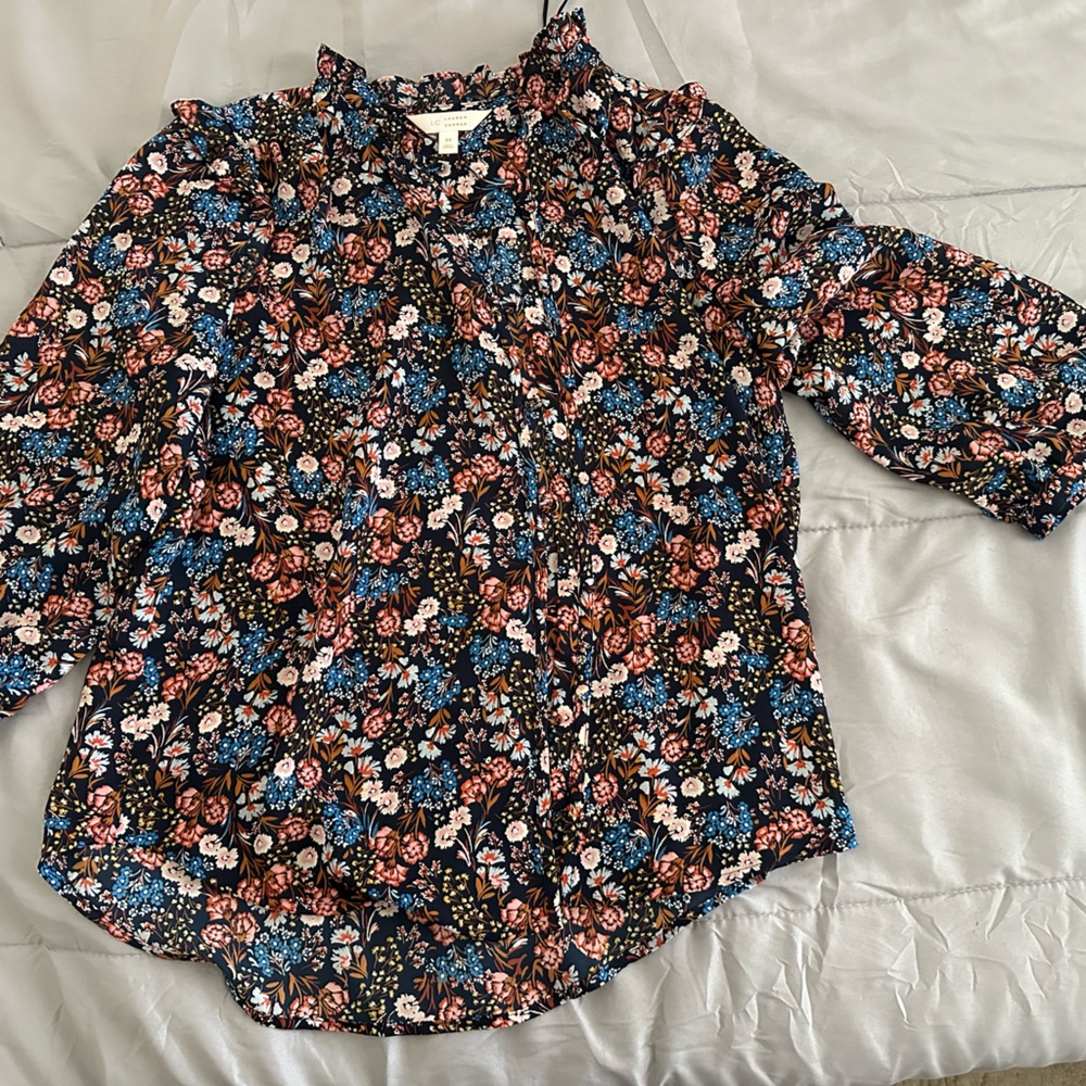 Brand: Lauren Conrad Size: M, Color: Floral Blue, New, Formal Shirt